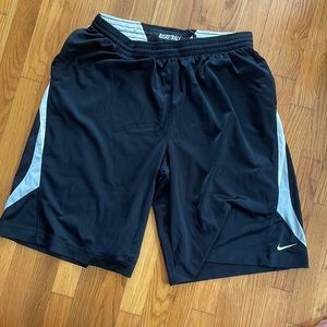 Nike basketball shorts size XL
